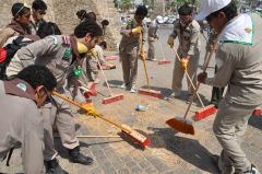 كشافة جازان ترسم أطول لوحة جدارية لمشروع رسل السلام ضمن فعاليات خدمة البيئة المركزي