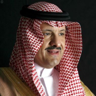 الأمير سلطان بن سلمان يشيد بجهود " رسل السلام " في الحفاظ على البيئة بالمجمعة