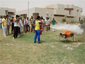 ملتقى الجوال الثالث بالأحساء  يخرج جوالة مدربين في أعمال الدفاع المدني